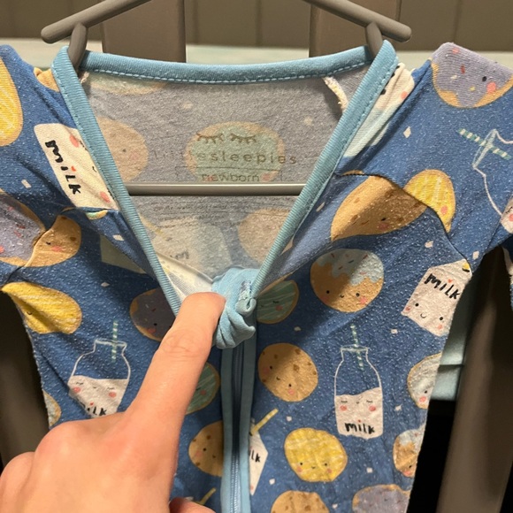 Little sleepies zippy - Picture 3 of 5